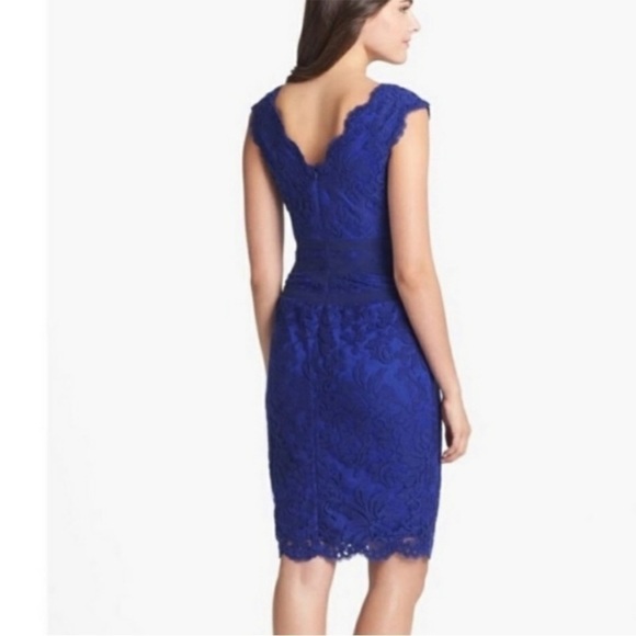 Tadashi Shoji Embroidered Lace Cocktail Sheath Dress in Royal Blue Black Size 2P - Picture 4 of 11